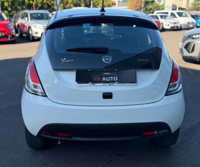 Lancia Ypsilon 1.0 FireFly 5 porte S&S Hybrid Gold Plus (5)