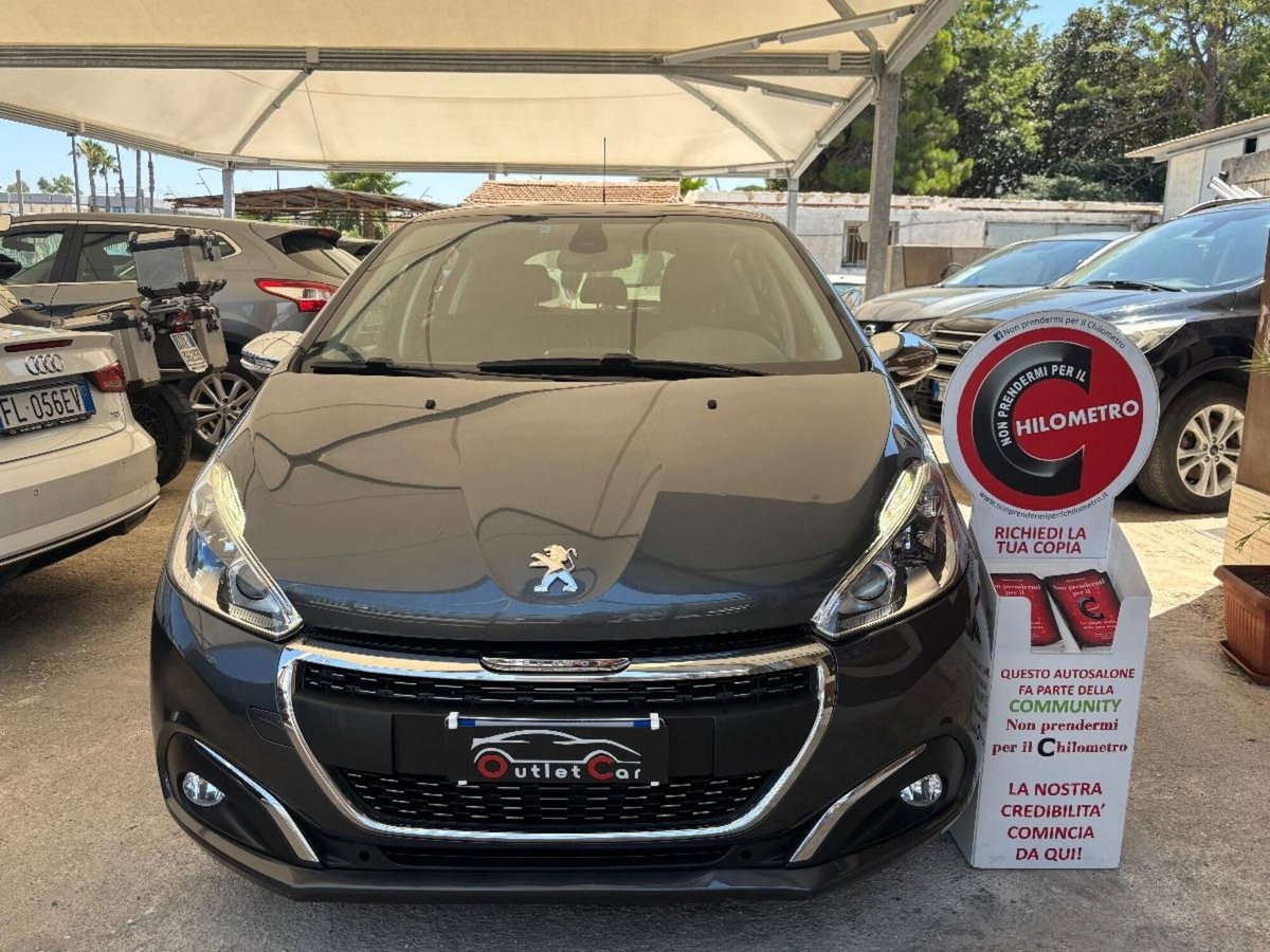 Peugeot 208 VTi 82 CV 5 porte Allure (2)