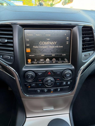 Jeep Grand Cherokee 3.0 V6 CRD 250 CV Multijet II Overland (15)