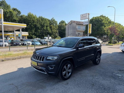 Jeep Grand Cherokee 3.0 V6 CRD 250 CV Multijet II Overland (3)