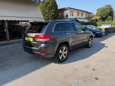Jeep Grand Cherokee 3.0 V6 CRD 250 CV Multijet II Overland (4)