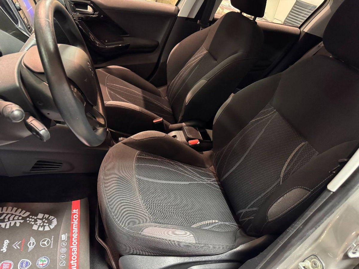 Peugeot 208 75 5 porte Active (7)