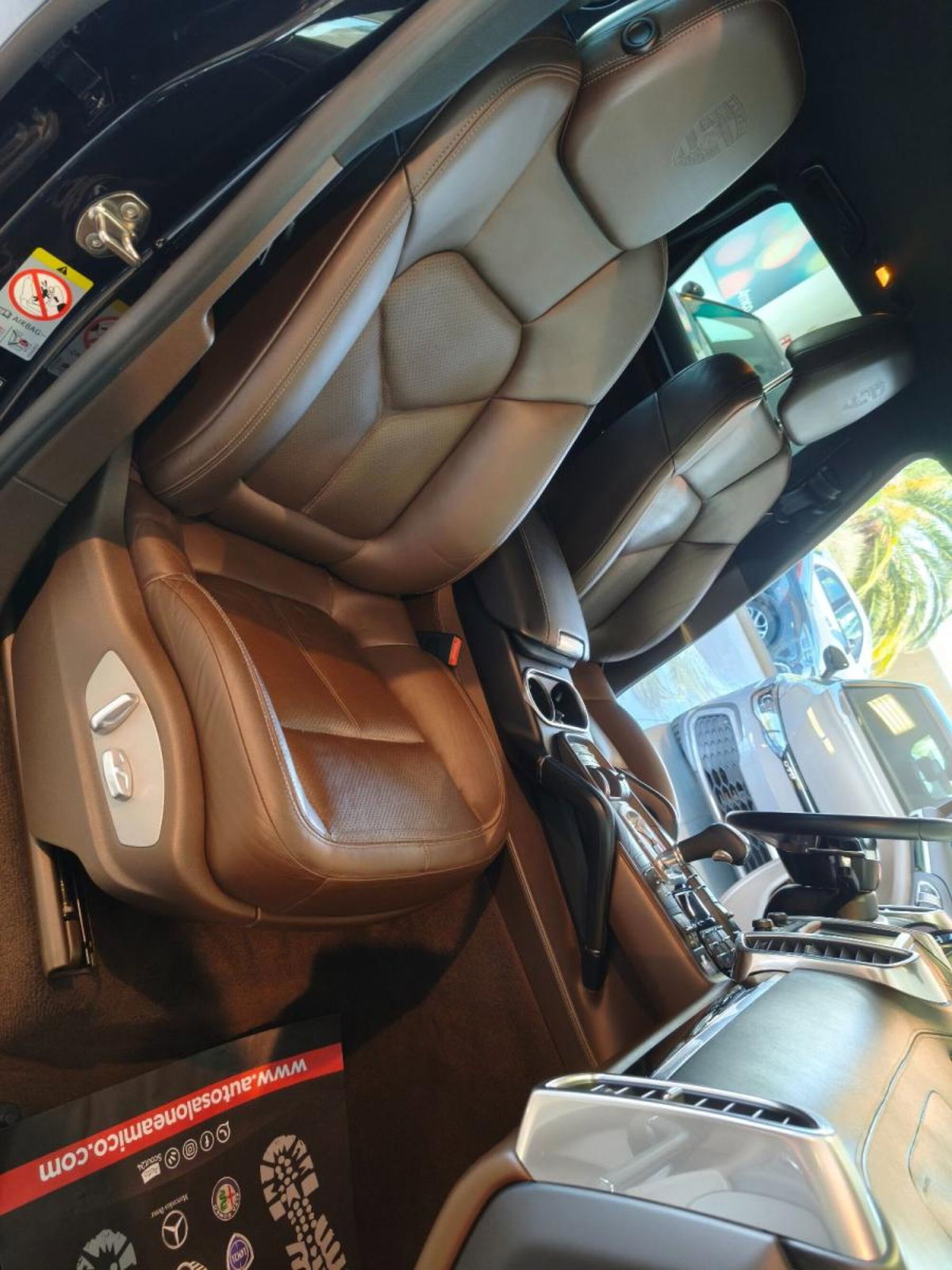 Porsche Cayenne 3.0 Diesel Platinum Edition (16)