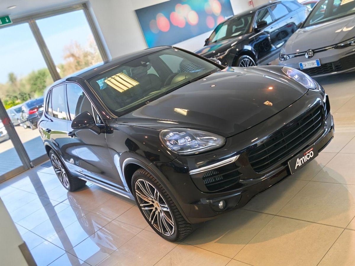 Porsche Cayenne 3.0 Diesel Platinum Edition (3)