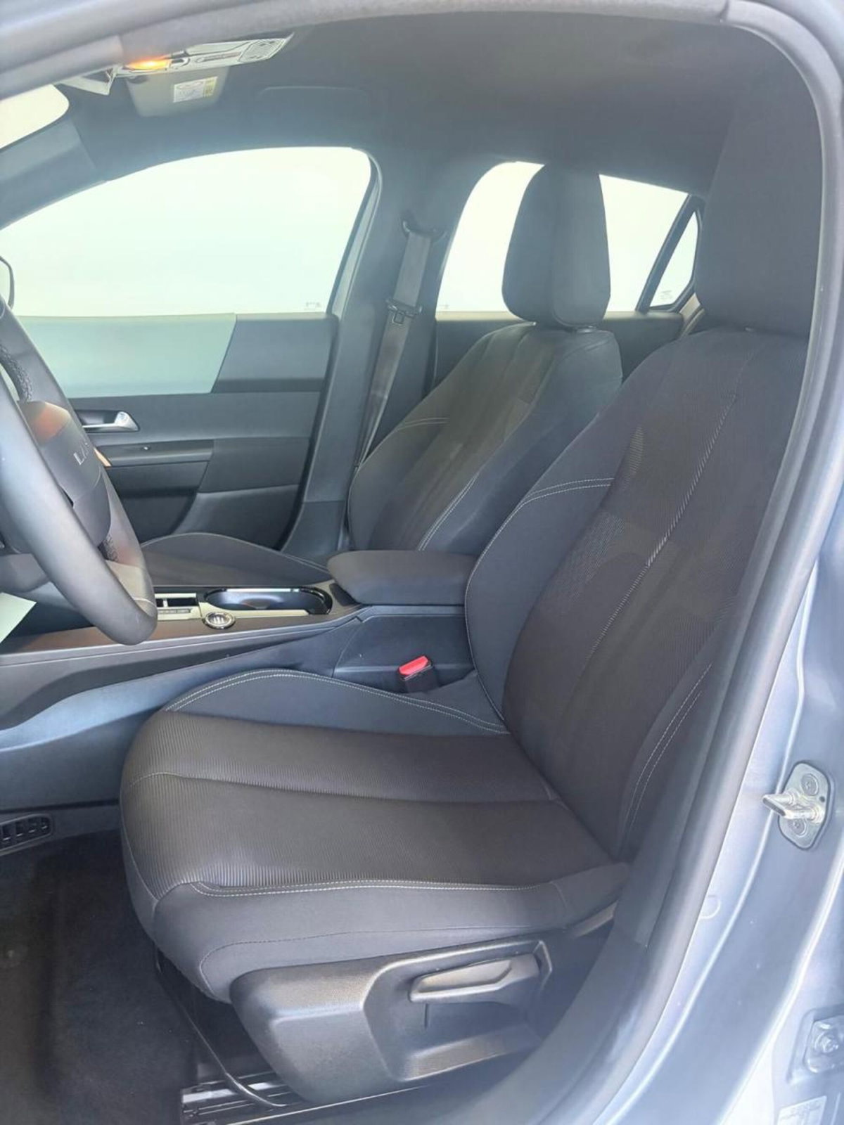 Lancia Ypsilon 1.2 mhev Edizione Cassina e-dct (10)
