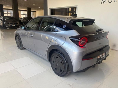 Lancia Ypsilon 1.2 mhev Edizione Cassina e-dct (2)