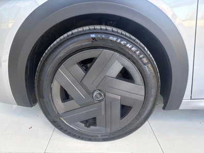 Lancia Ypsilon 1.2 mhev Edizione Cassina e-dct (7)