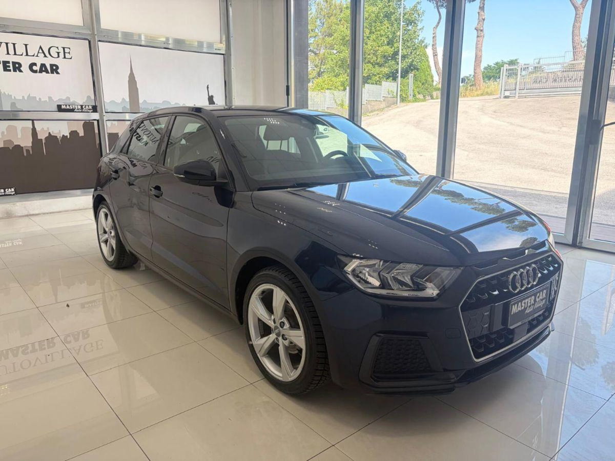 Audi A1 Sportback 25 TFSI Admired Advanced (3)