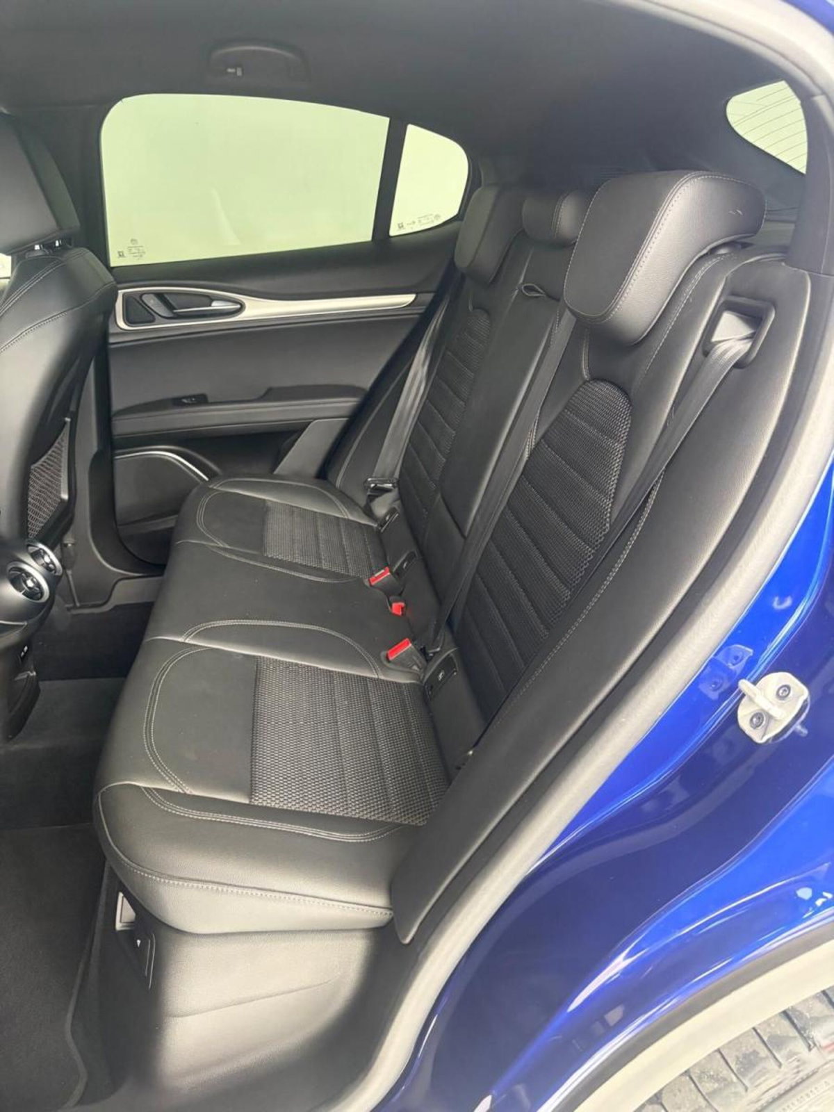 Alfa Romeo Stelvio Stelvio 2.2 Turbodiesel 190 CV AT8 Q4 Sprint (18)