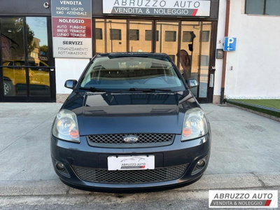 Ford Fiesta 1.2 60CV 3 porte Titanium (2)