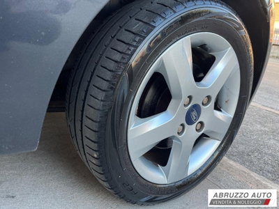 Ford Fiesta 1.2 60CV 3 porte Titanium (15)