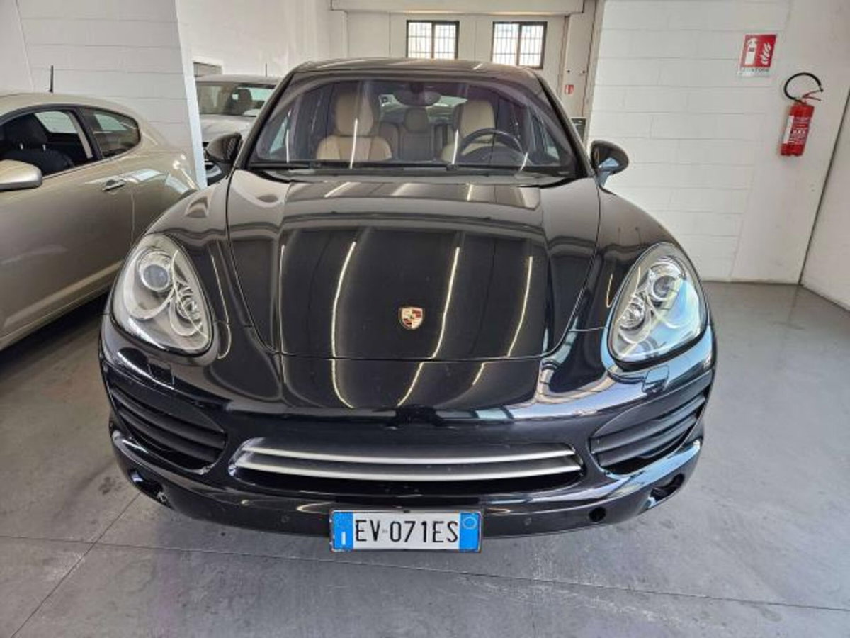 Porsche Cayenne 3.0 Diesel (2)