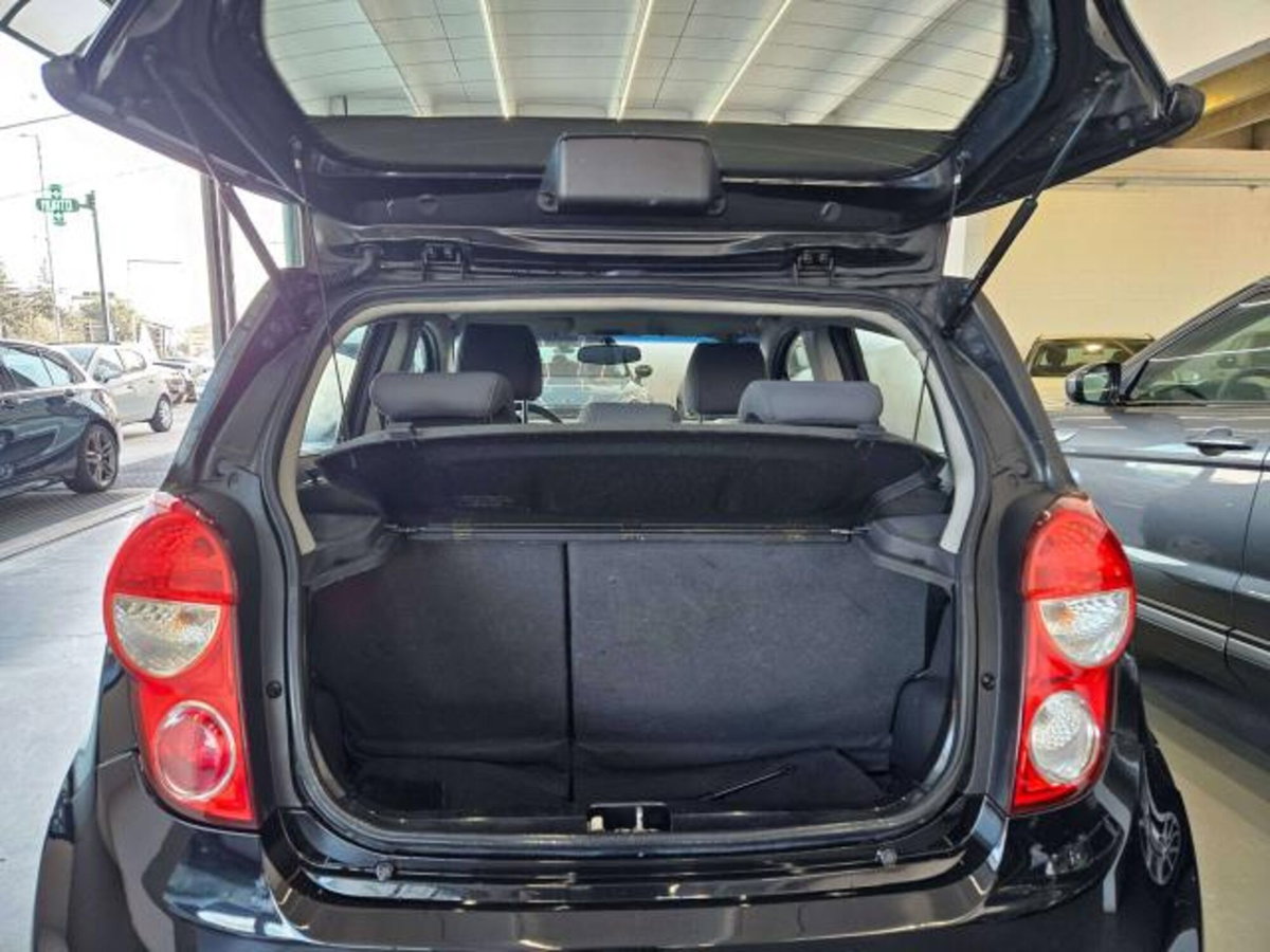 Chevrolet Spark 1.0 LS (10)