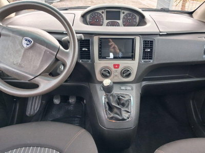 Lancia Musa 1.3 Mjt 16V 95 CV DPF Platino (16)