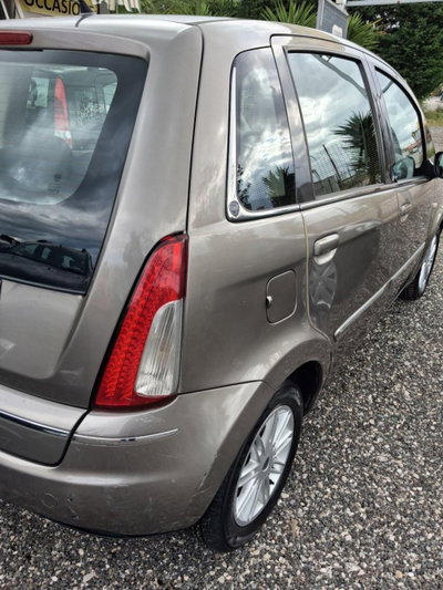 Lancia Musa 1.3 Mjt 16V 95 CV DPF Platino (8)
