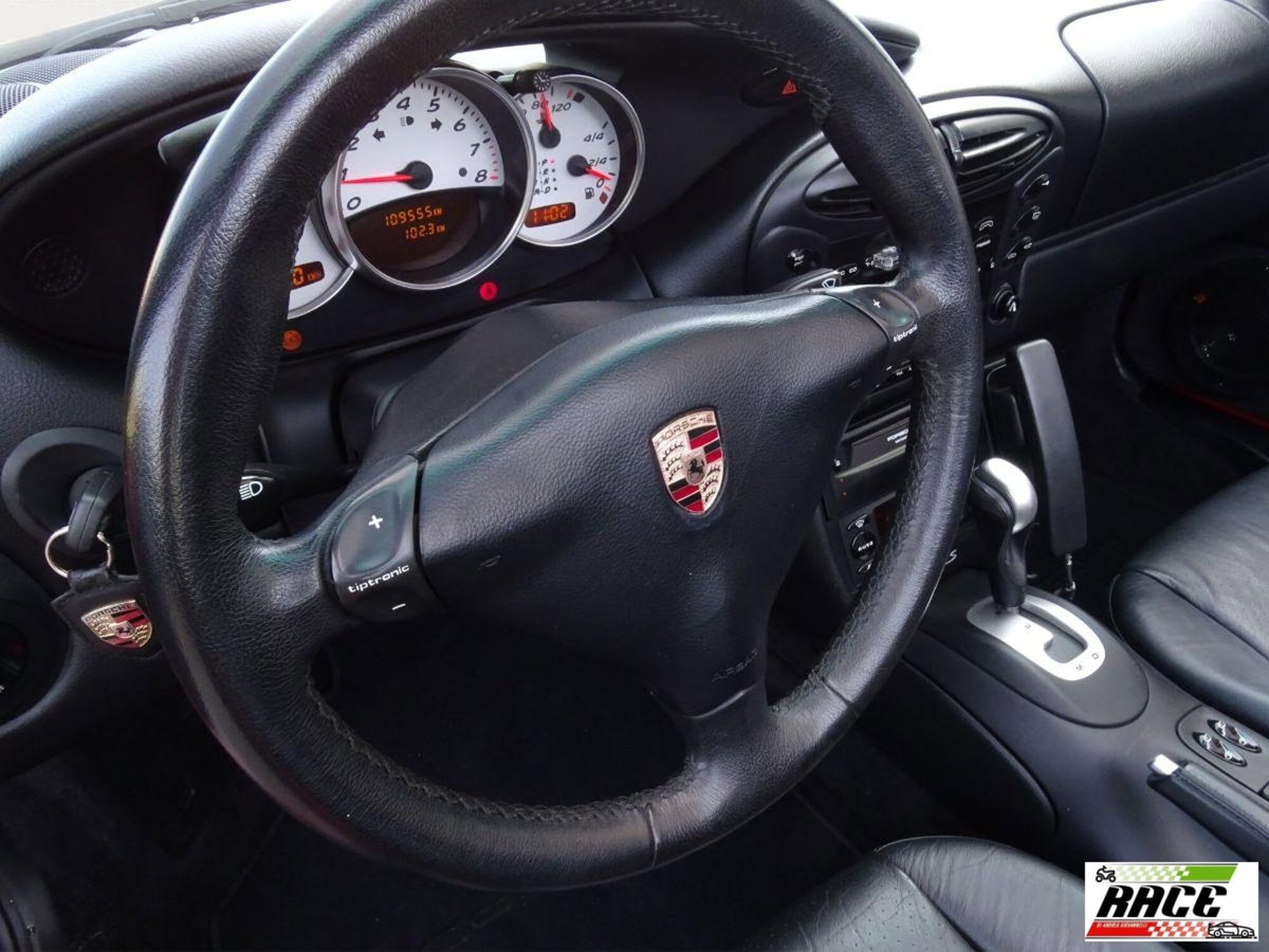 Porsche Boxster 3.2i 24V cat S (10)