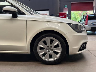 Audi A1 1.2 TFSI Ambition (7)