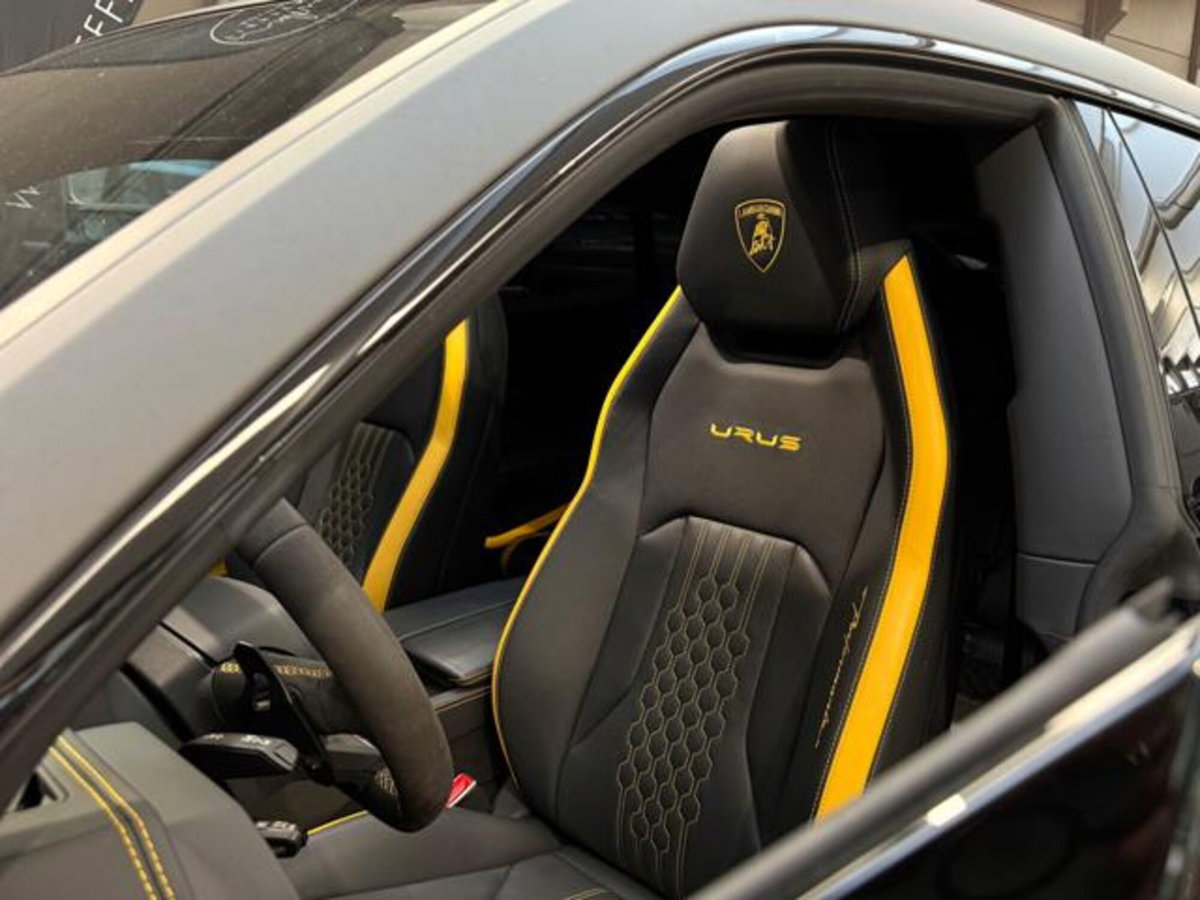 Lamborghini Urus 4.0 V8 Performante auto (11)