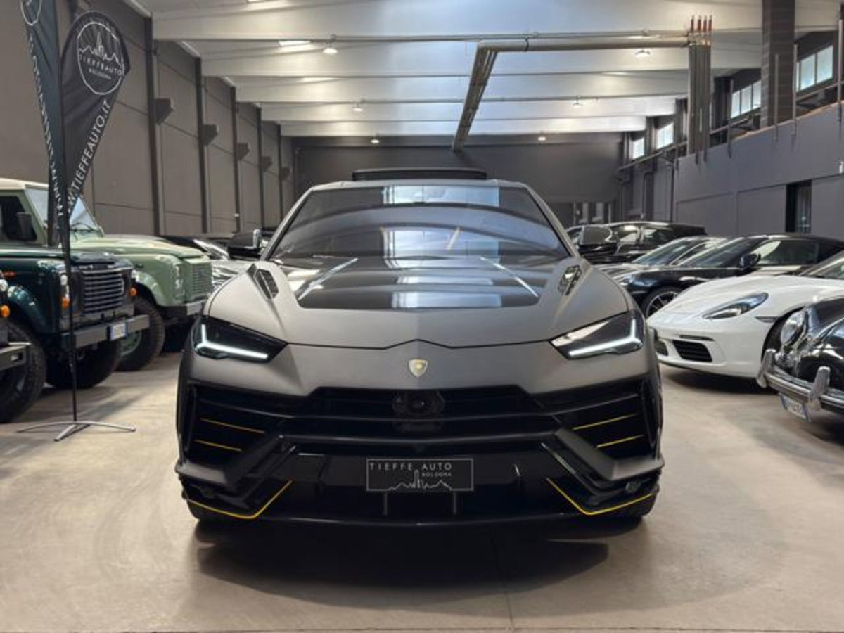 Lamborghini Urus 4.0 V8 Performante auto (2)