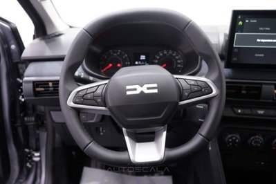 Dacia Sandero Stepway 1.2 Eco-G Expression 120cv auto (13)