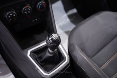 Dacia Sandero Stepway 1.2 Eco-G Expression 120cv auto (16)