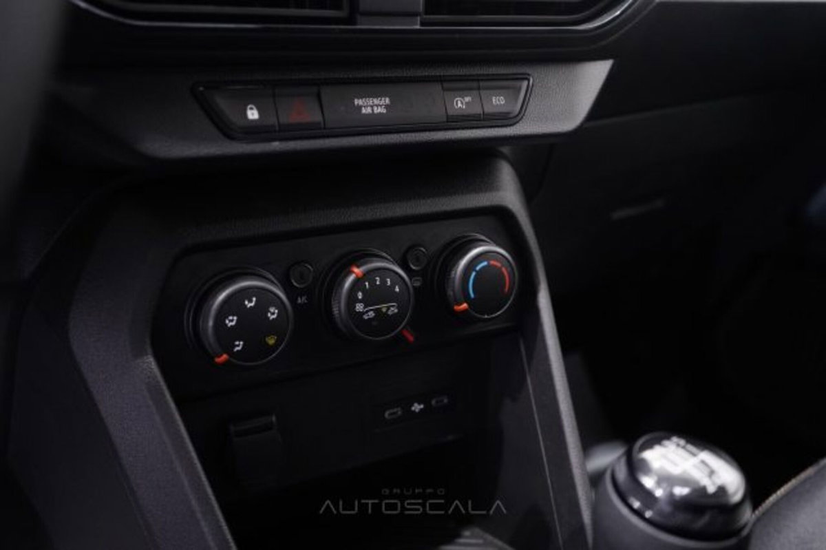 Dacia Sandero Stepway 1.2 Eco-G Expression 120cv auto (15)