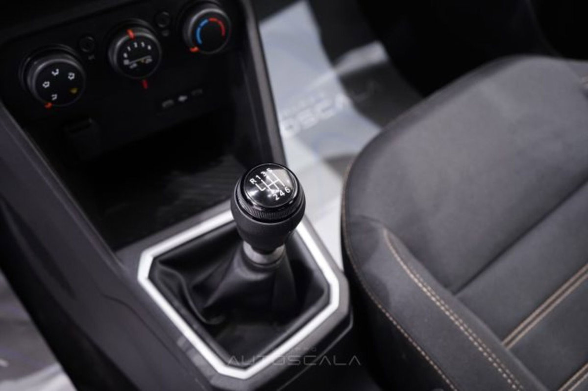 Dacia Sandero Stepway 1.2 Eco-G Expression 120cv auto (16)