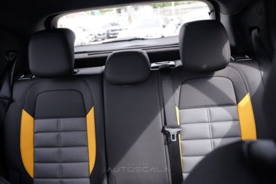 Jeep Avenger 1.2 turbo e-hybrid mhev The North Face 4xe 145cv edct6 (18)