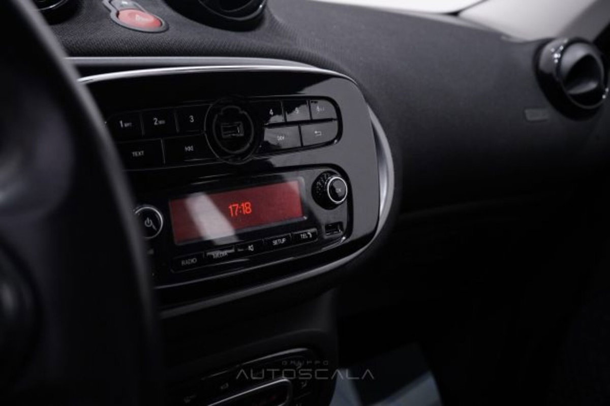 smart forfour forfour 70 1.0 twinamic Passion (14)