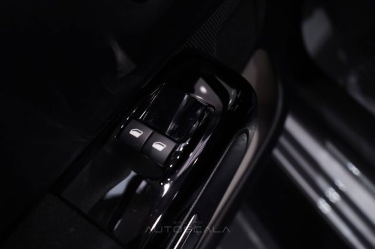 Citroen C3 1.2 puretech Max s&s 83cv neopatentati (10)