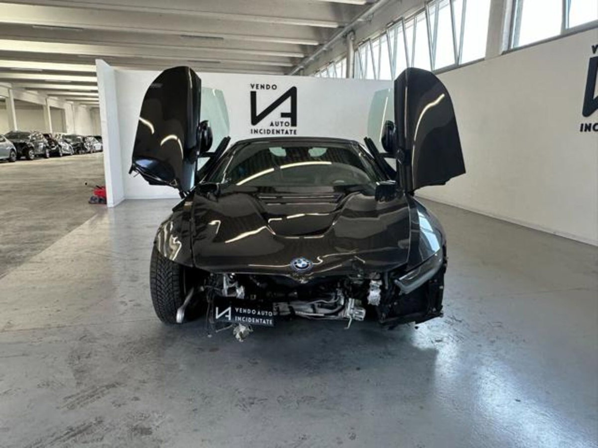 BMW i8 Cabrio i8 Roadster (2)