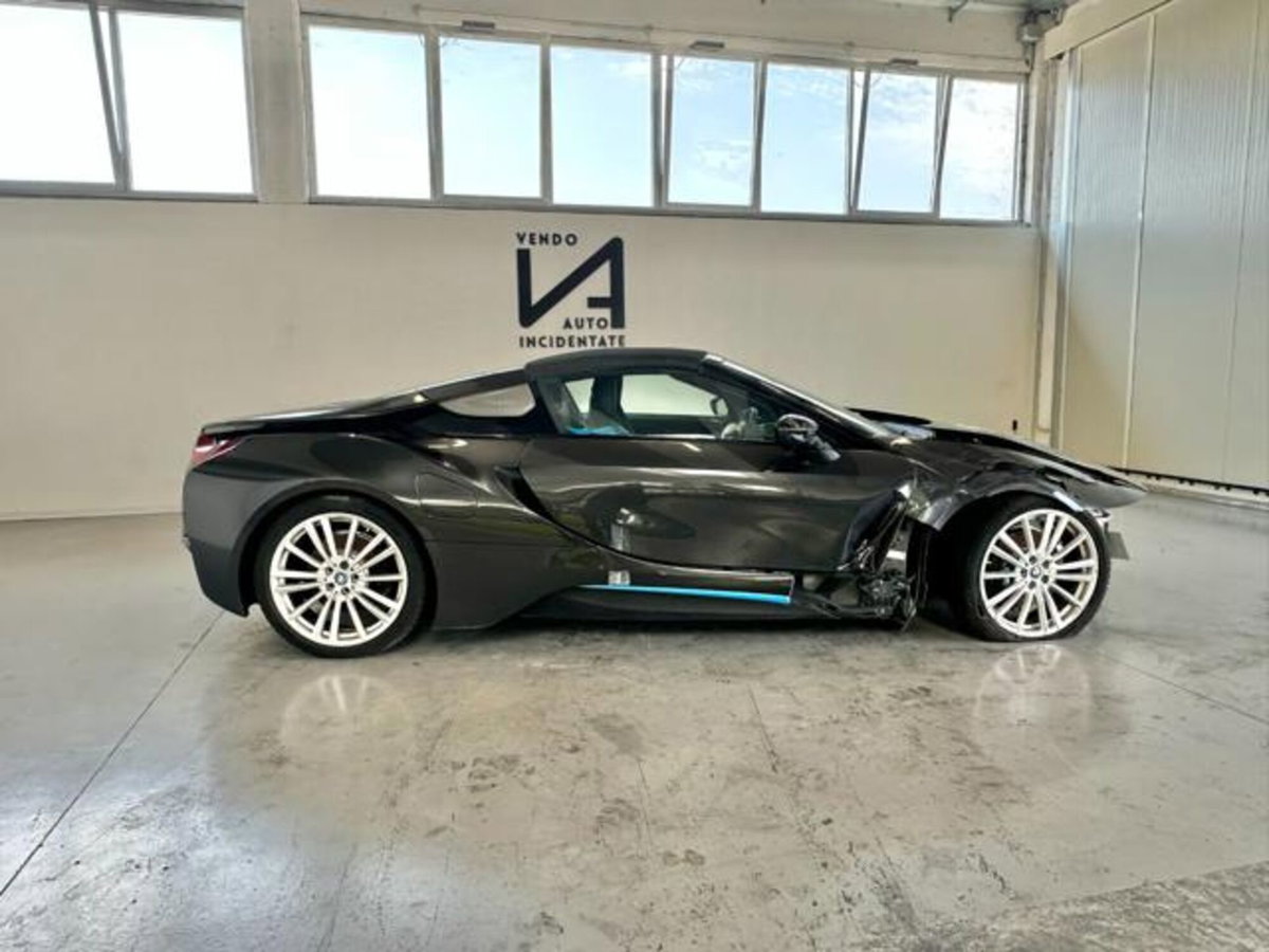BMW i8 Cabrio i8 Roadster (8)