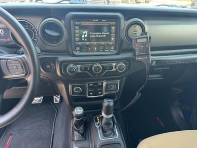 Jeep Wrangler 2.0 Turbo Sahara (10)