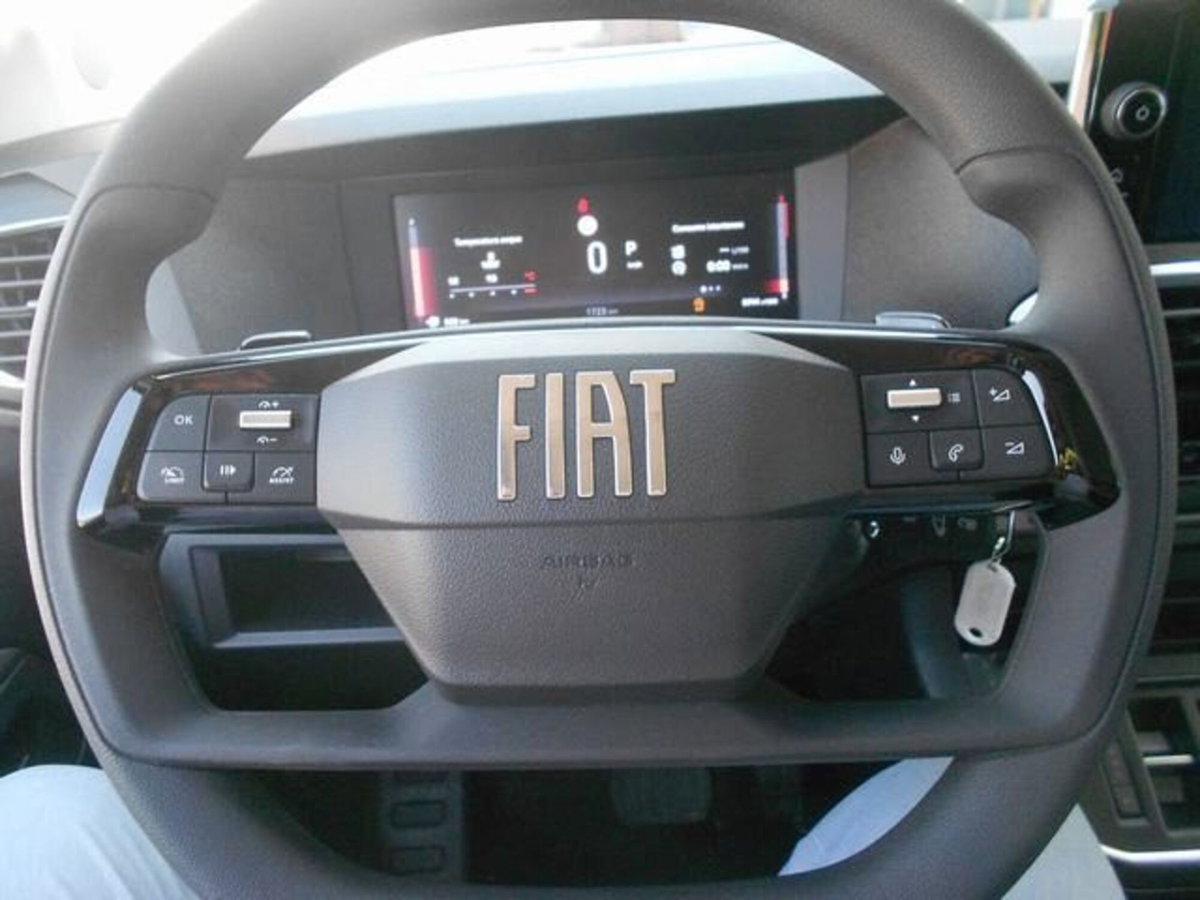 Fiat Ulysse combi M1 2.0 bluehdi 180cv L3H1 AT8 (11)