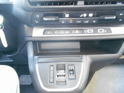 Fiat Ulysse combi M1 2.0 bluehdi 180cv L3H1 AT8 (13)