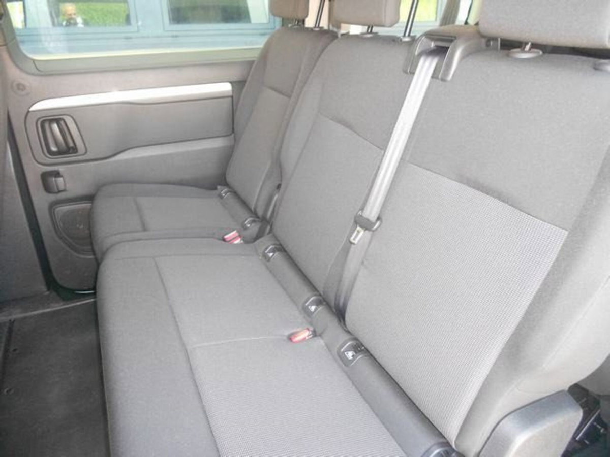 Fiat Ulysse combi M1 2.0 bluehdi 180cv L3H1 AT8 (8)