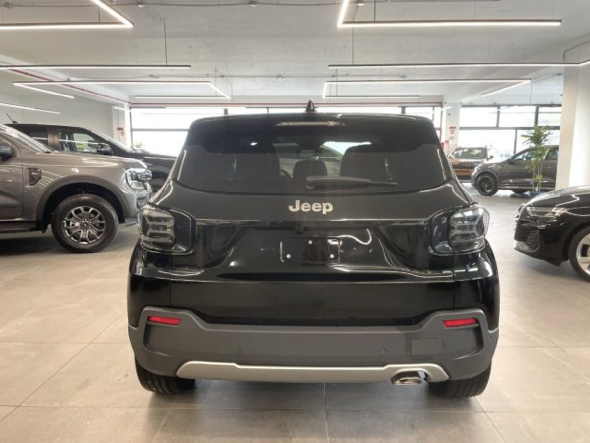 Jeep Avenger 1.2 turbo Summit fwd 100cv (7)