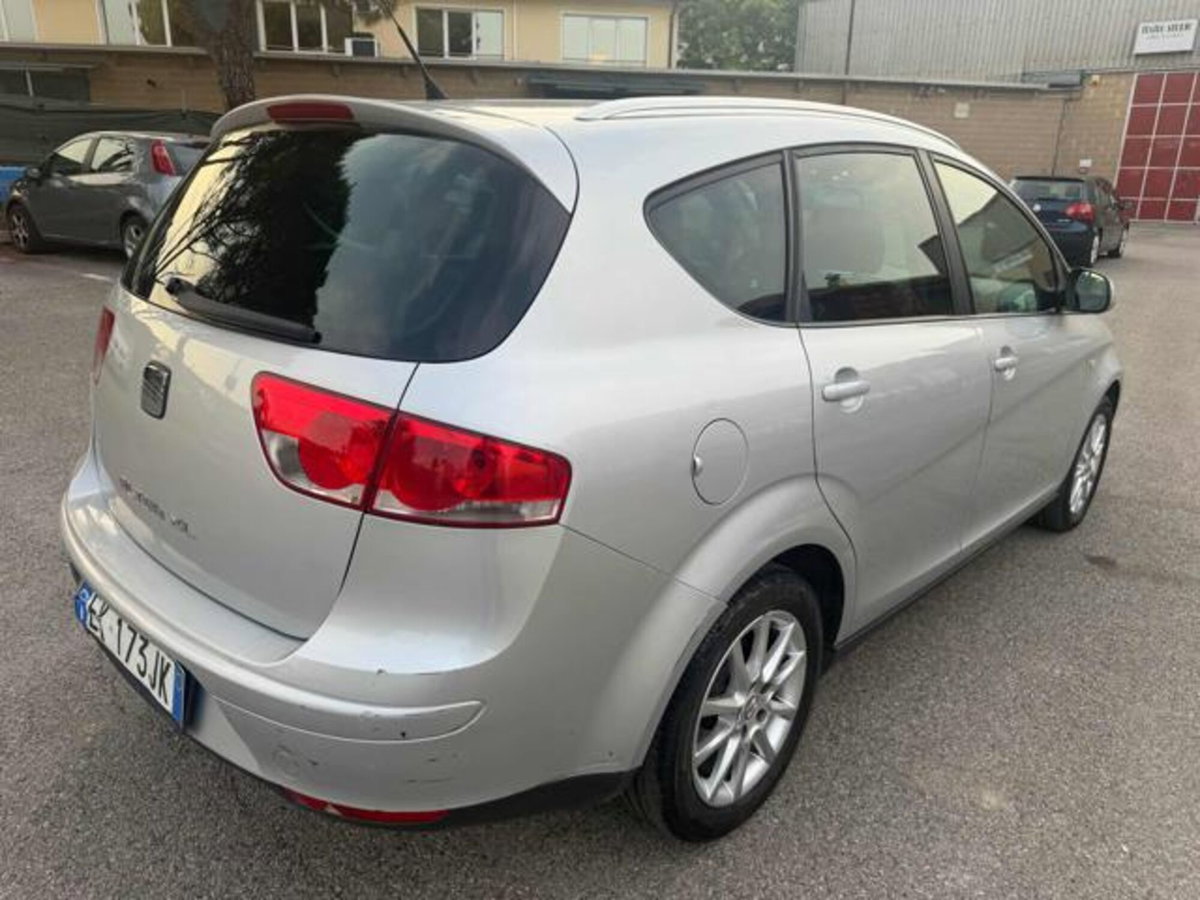 SEAT Altea 1.6 TDI 105 CV CR DPF DSG Style (11)