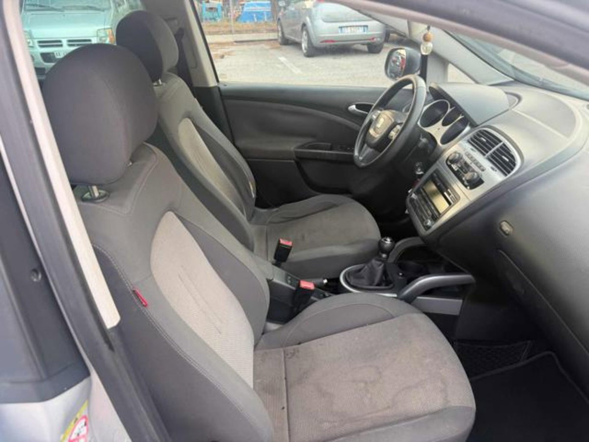 SEAT Altea 1.6 TDI 105 CV CR DPF DSG Style (9)