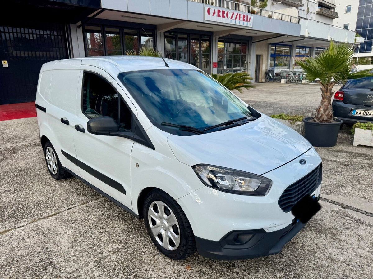 Ford Transit Courier 1.5 TDCi 75CV  Entry (7)
