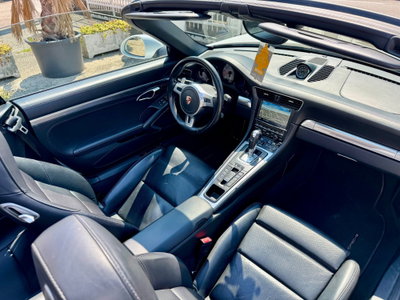 Porsche 911 Cabrio 3.8 Carrera 4S (10)