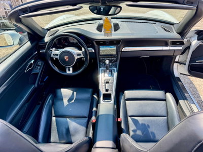 Porsche 911 Cabrio 3.8 Carrera 4S (11)