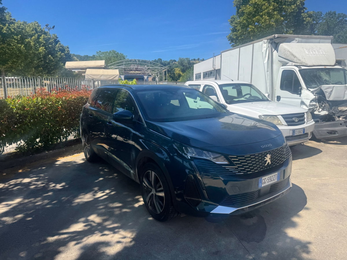 Peugeot 5008 BlueHDi 130 S&S EAT8 Allure
