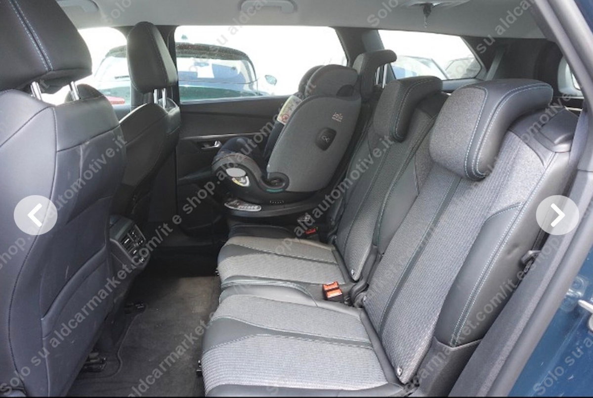 Peugeot 5008 BlueHDi 130 S&S EAT8 Allure (4)