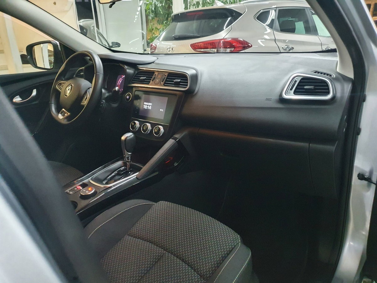 Renault Kadjar dCi 8V 115CV EDC Sport Edition (11)