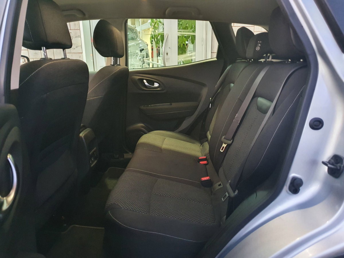 Renault Kadjar dCi 8V 115CV EDC Sport Edition (14)