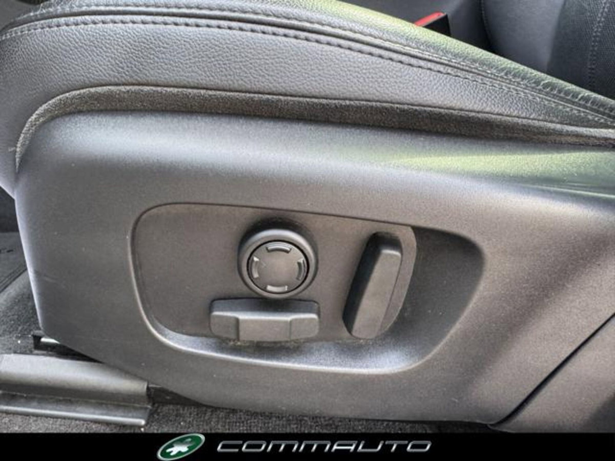 Land Rover Range Rover Evoque 2.0D I4 180 CV AWD Auto SE (13)
