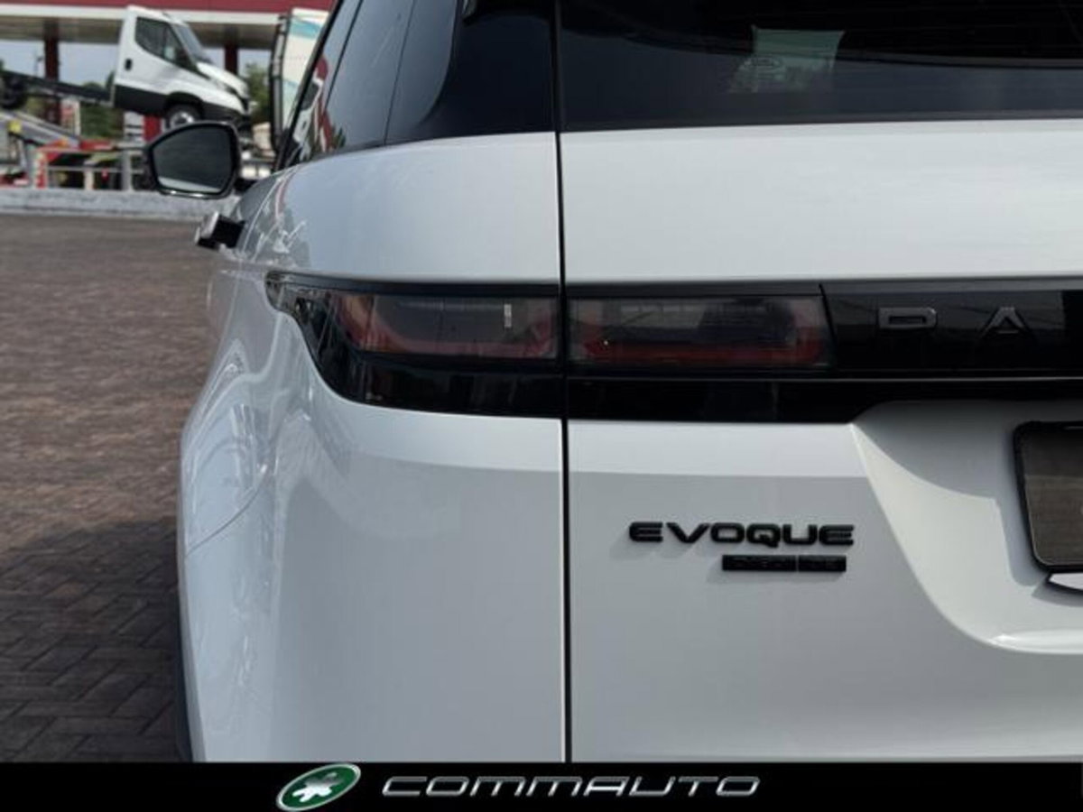 Land Rover Range Rover Evoque 2.0D I4 180 CV AWD Auto SE (7)