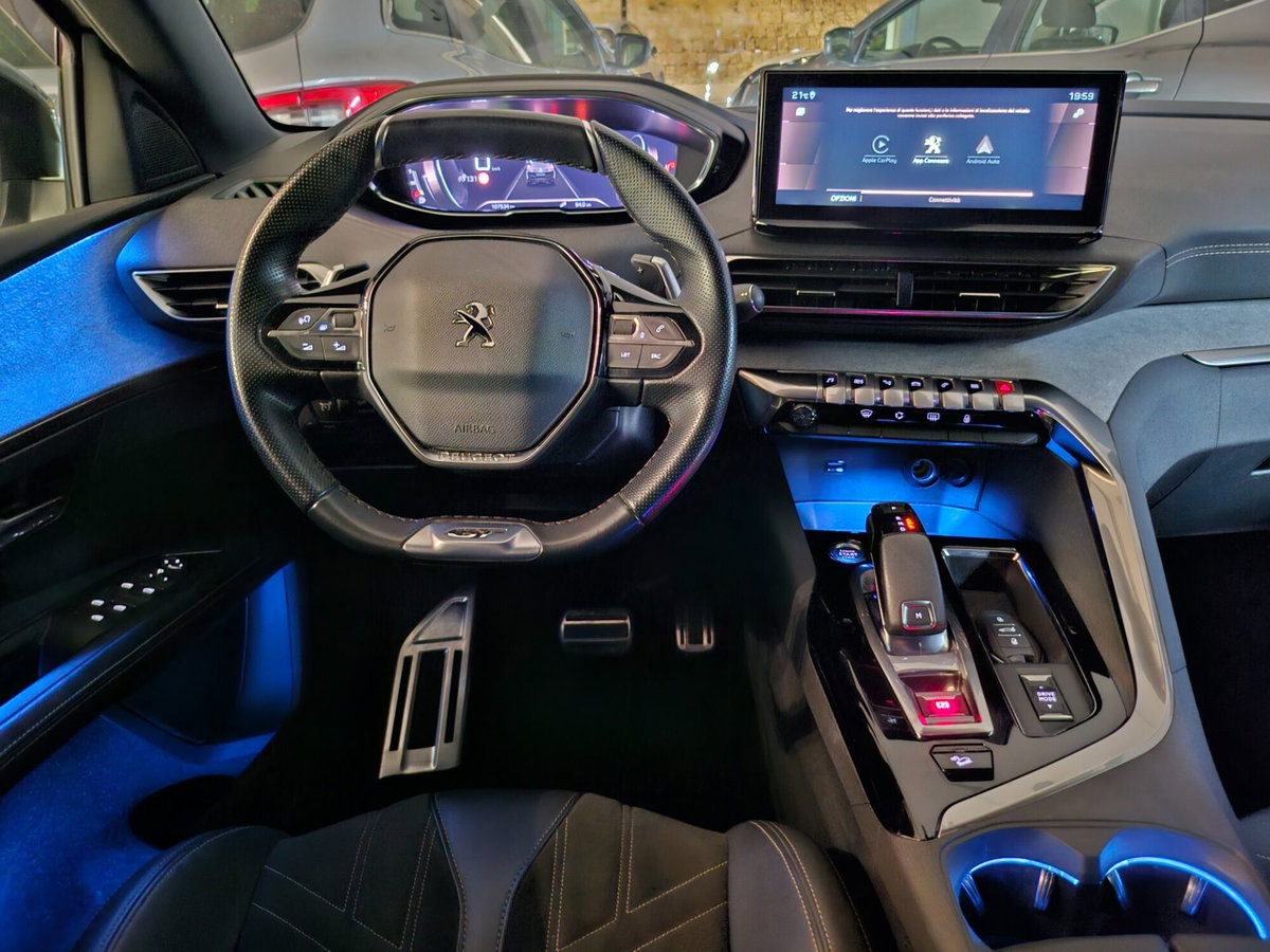 Peugeot 3008 BlueHDi 130 S&S EAT8 GT (8)
