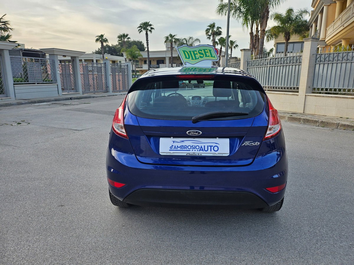 Ford Fiesta 1.5 TDCi 75CV 5 porte (5)